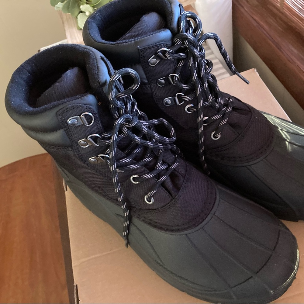 Original Weatherproof  Black Rain & Snow Boots with Durable Sole - Picture 3 of 4